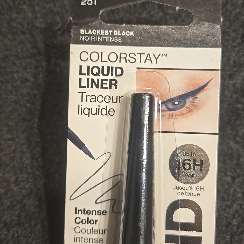 Revlon ColorStay Liquid Liner - Intense Black